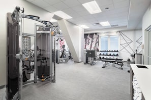 Fitness facility - Mystic Marriott Hotel and Spa (Groton)