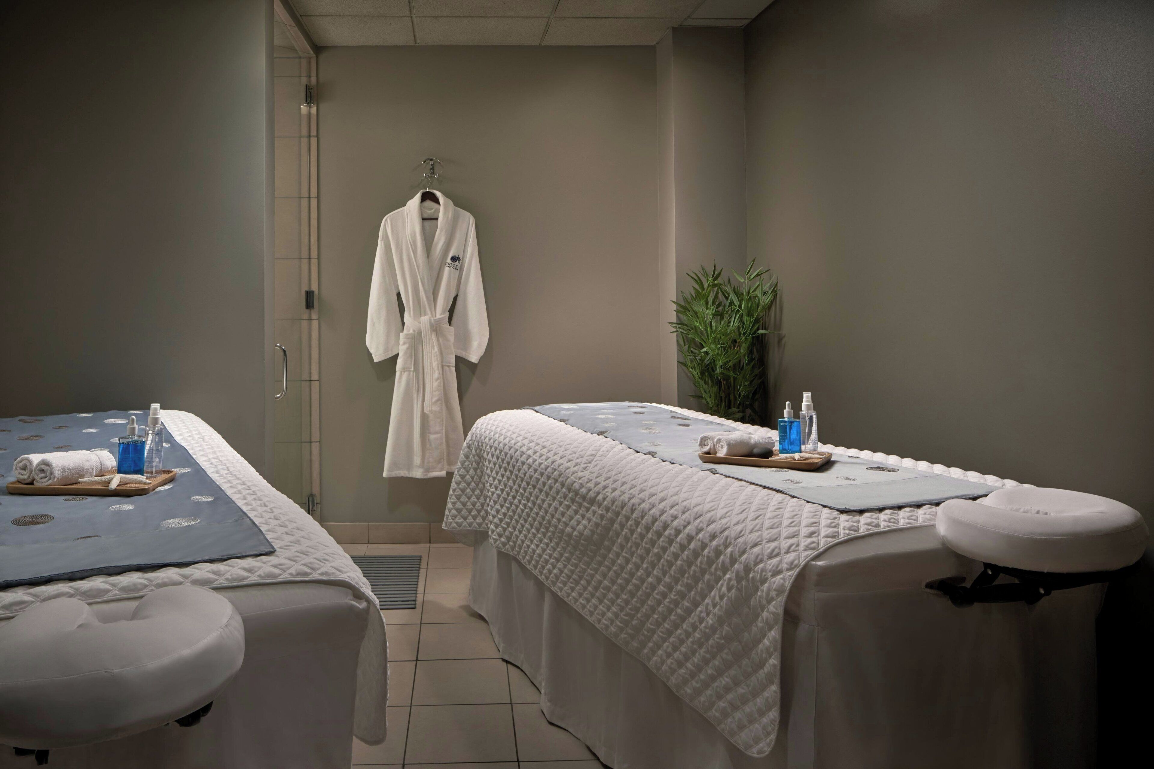 body treatments, hydrotherapy, hot stone massages, deep-tissue massages