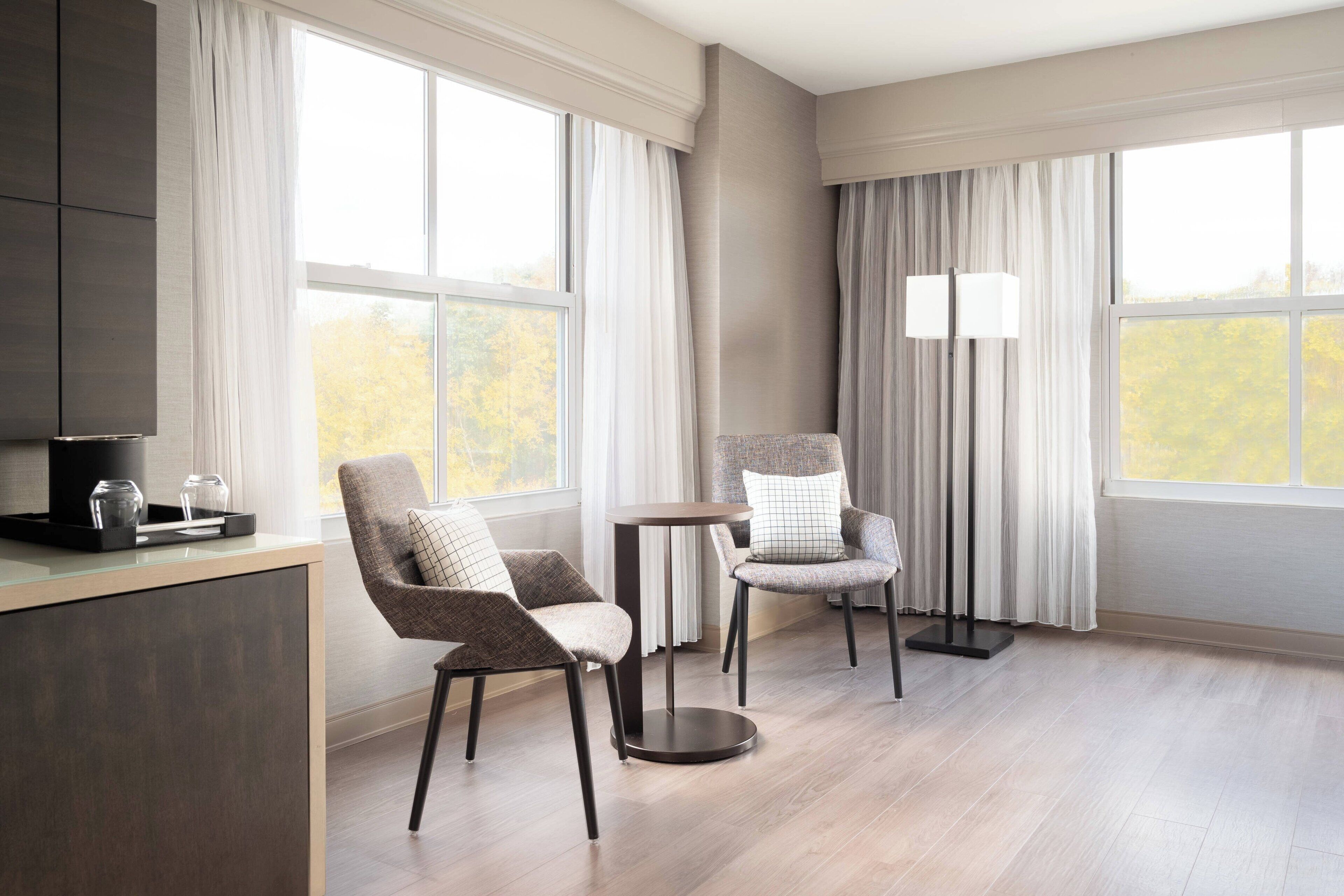 1 bedroom, pillow-top beds, in-room safe, laptop workspace