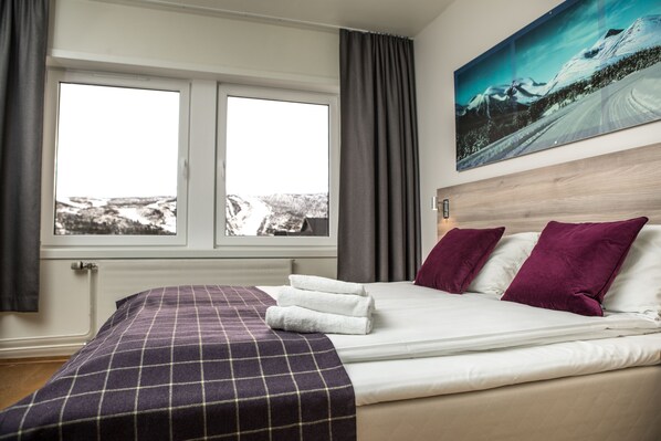 Standard Twin Room, Mountain View | Mountain view