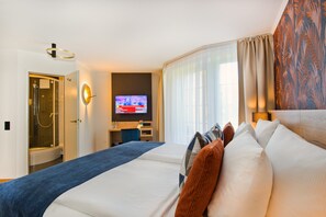 Comfort Double Room | 2 bedrooms, premium bedding, down comforters, pillowtop beds