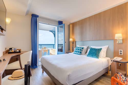 Superior Room, 1 Double Bed, Sea View
