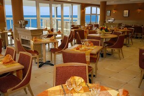 Breakfast, lunch, dinner served; French cuisine, sea views 