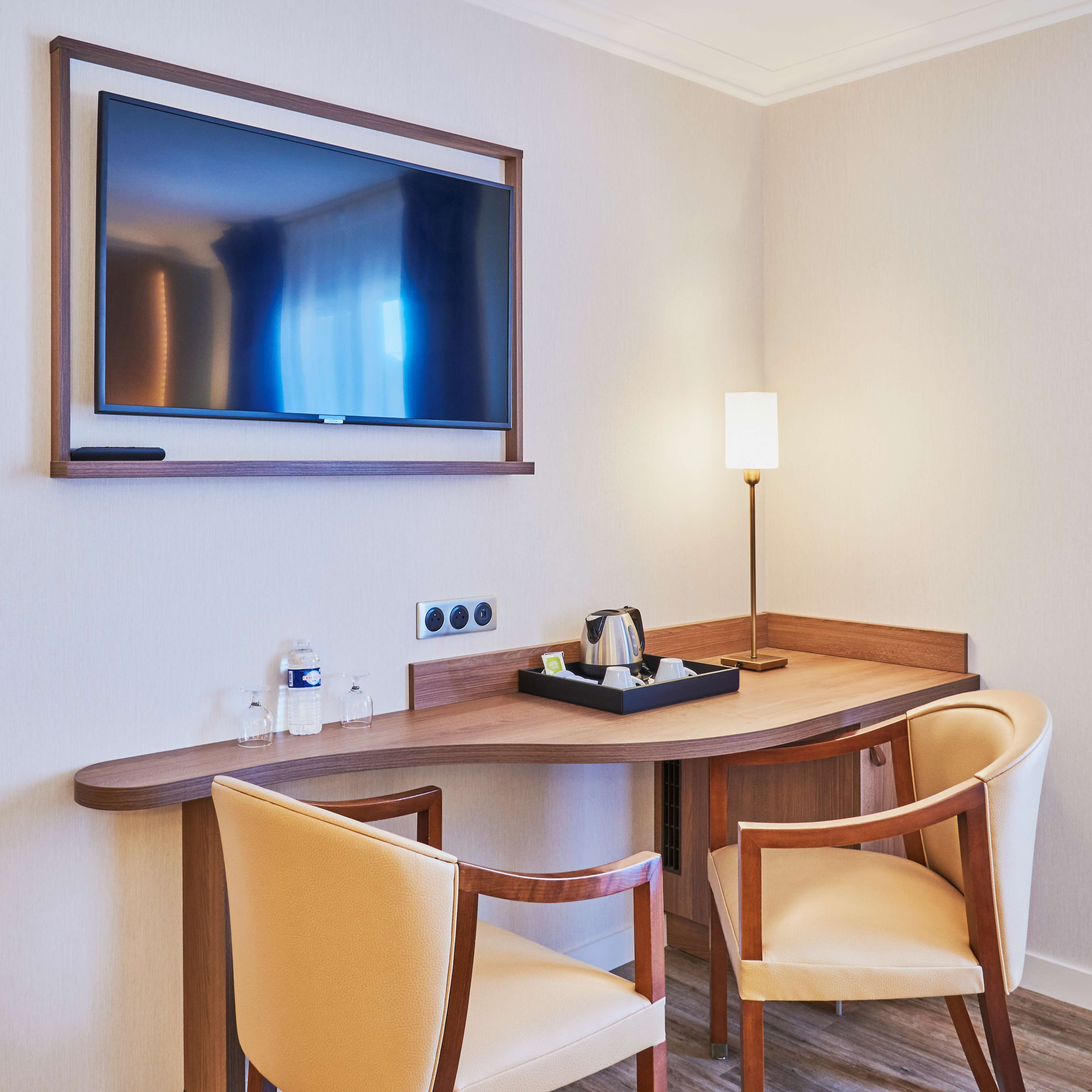 1 bedroom, minibar, in-room safe, desk