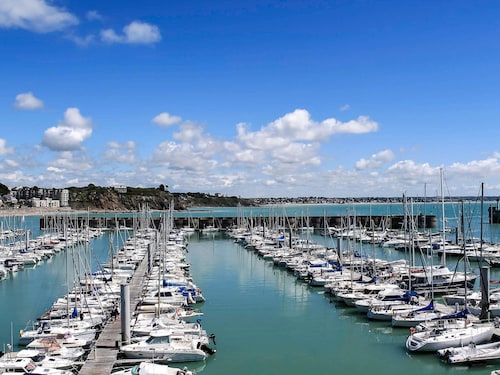ibis Granville Port de plaisance