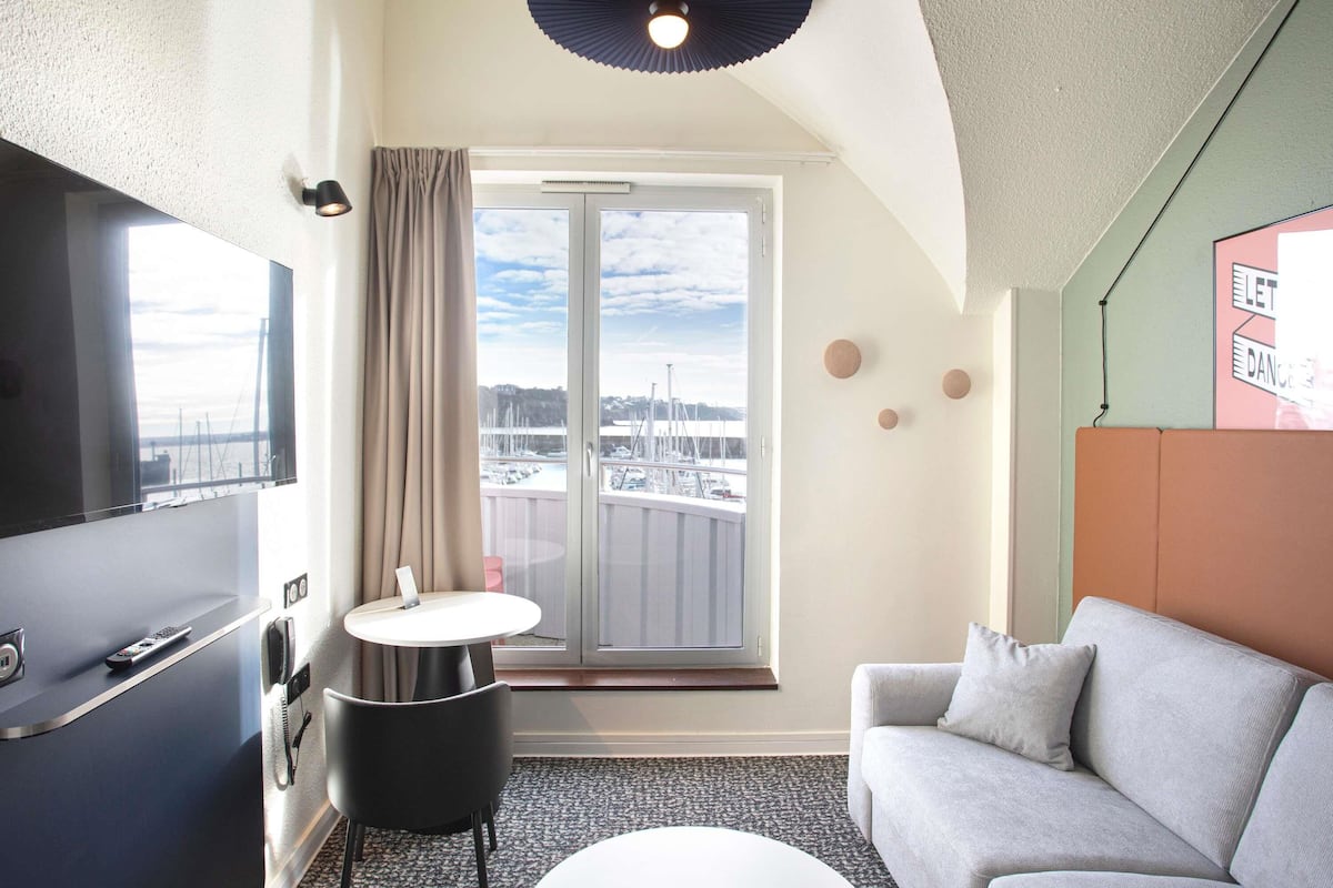 Superior Room, 1 Double Bed with Sofa bed