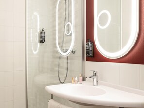 Standard Room, 1 Double Bed | Desk, soundproofing, free WiFi, bed sheets - ibis Paris Porte De Bercy (Charenton-le-Pont)
