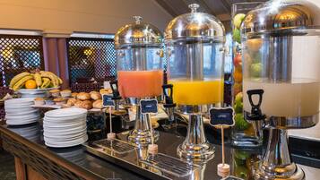 Sarapan Ala Inggris setiap hari (ZAR 180 per orang)