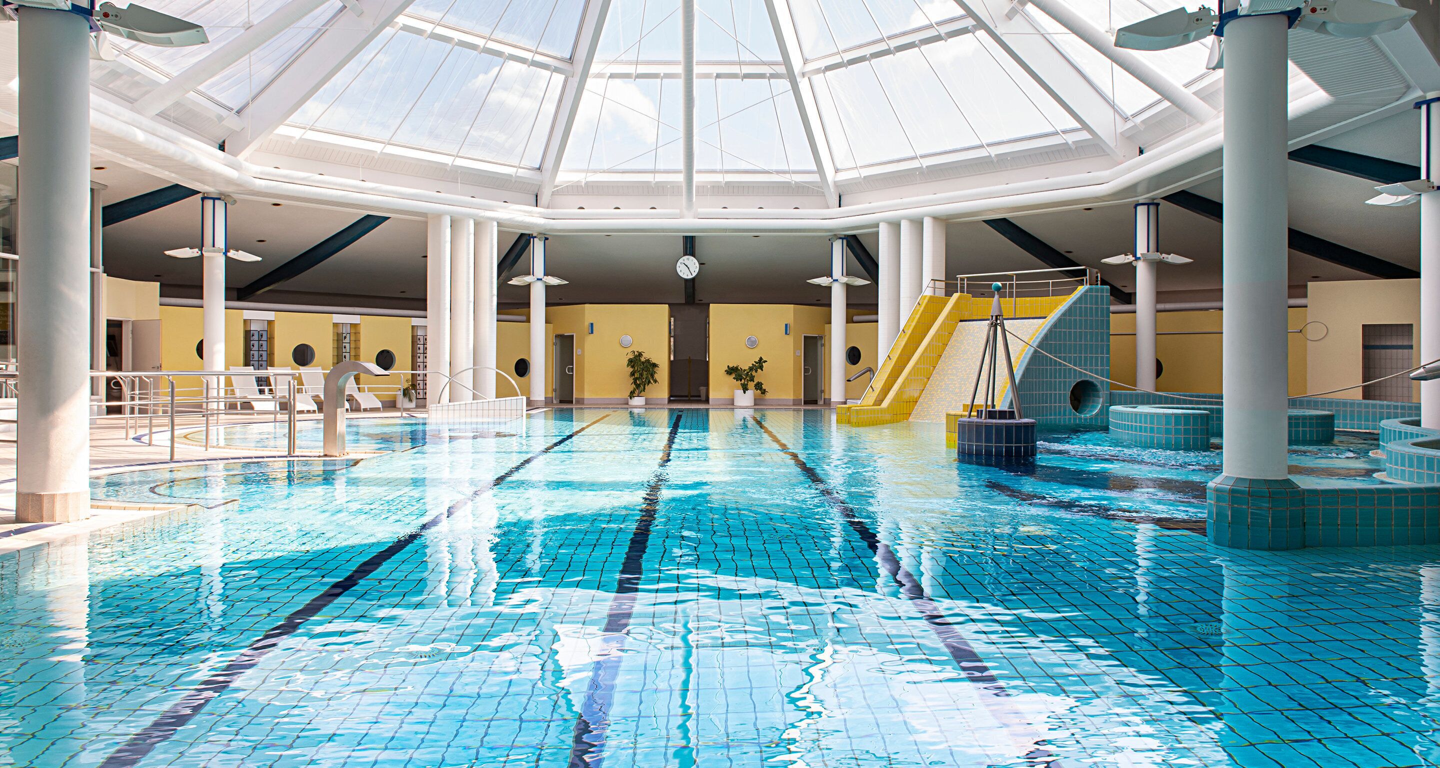 indoor pool, outdoor pool, open 8:00 am to 9:00 pm, pool loungers