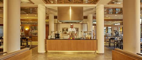 Ze serveren er ontbijt, lunch, diner en brunch