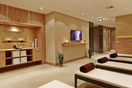 Sauna. H+ Hotel Hannover