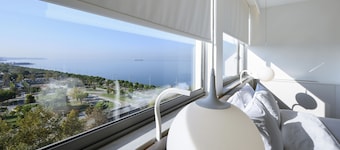 Makedonia Palace