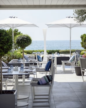 2 Restaurants, Frühstück, Mittagessen, Abendessen, mediterrane Küche