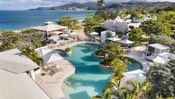 Outdoor pool, free pool cabanas, pool umbrellas
