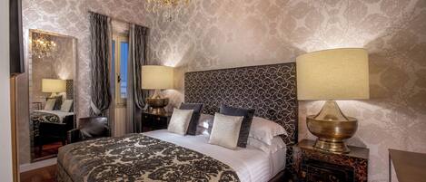 Egyptian cotton sheets, premium bedding, down comforters, pillowtop beds