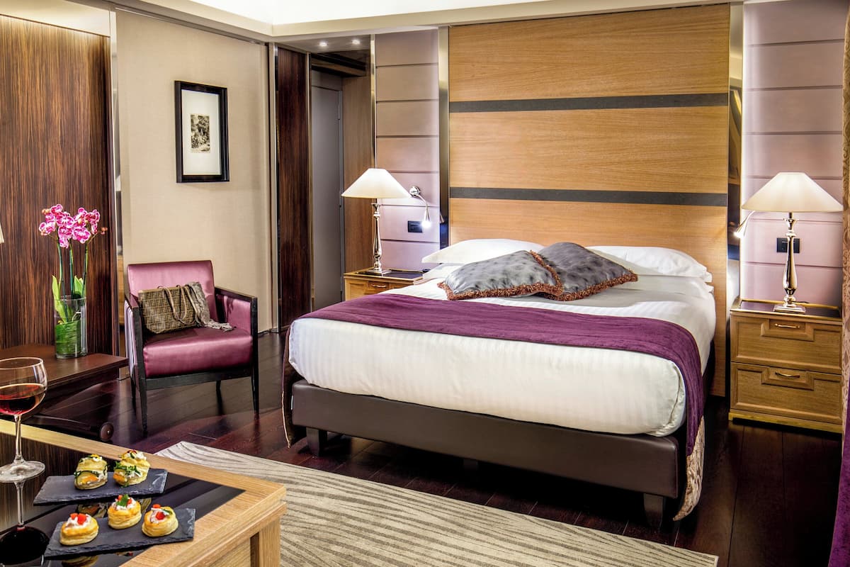 Executive tweepersoonskamer | Lakens van Egyptisch katoen, luxe beddengoed, donsdekens