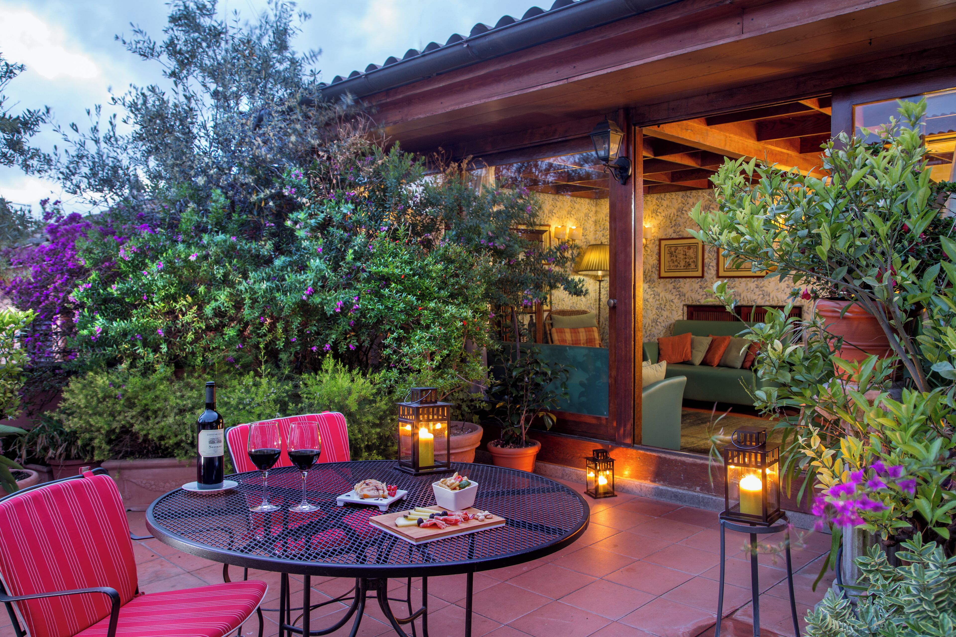 Honeymoon Suite Apartment with Private Terrace | Terraza o patio