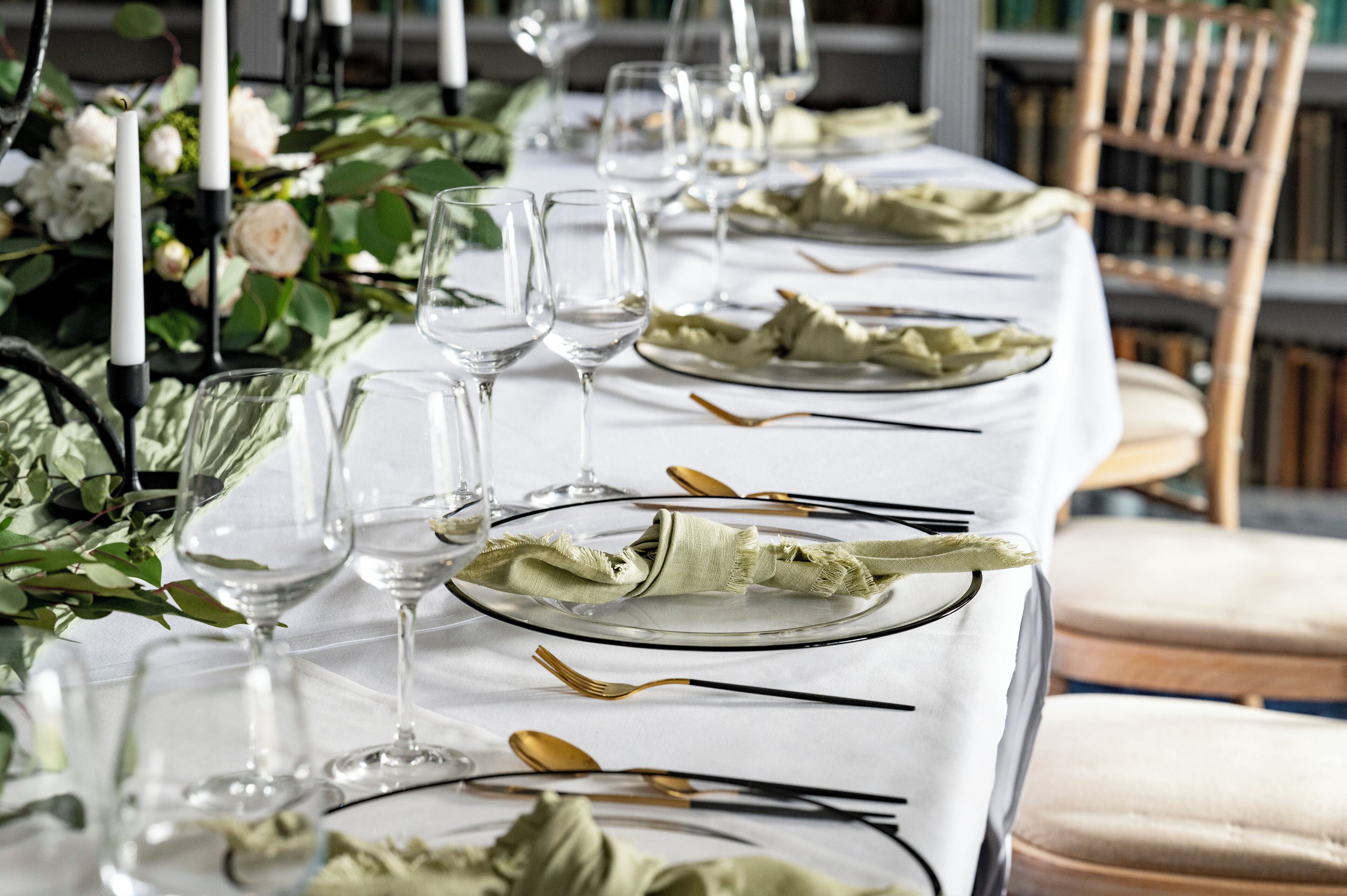 breakfast, lunch, dinner served; british cuisine, garden views