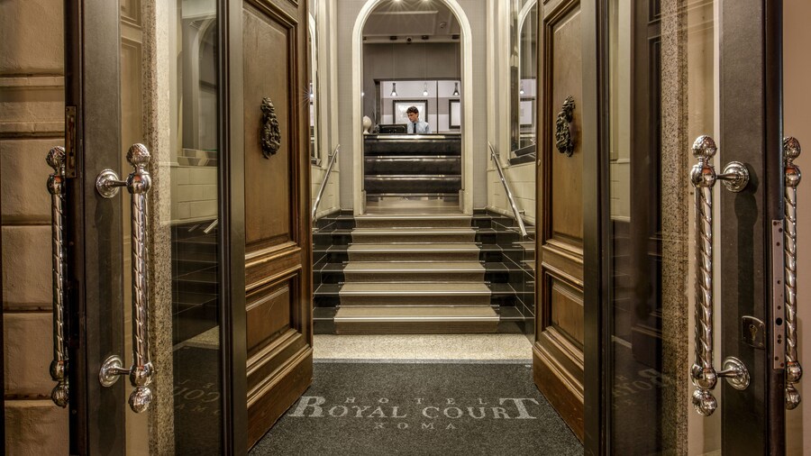 Hotel Royal Court