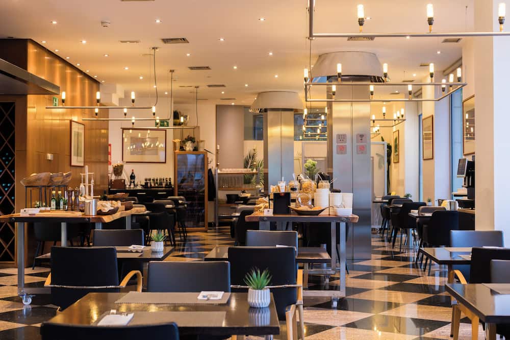 Abba Sants Hotel