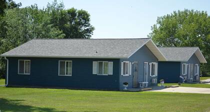 Americas Best Value Inn Suburban Motel