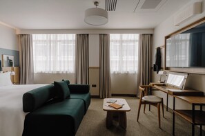 Egyptian cotton sheets, premium bedding, in-room safe, desk
