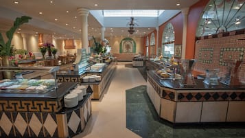 Desayuno buffet incluido todos los días
