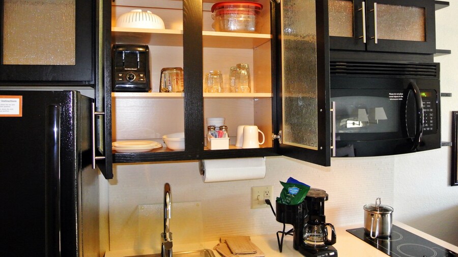 Candlewood Suites Washington-Fairfax by IHG