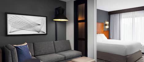 Hochwertige Bettwaren, Daunenbettdecken, Pillowtop-Betten, Zimmersafe