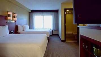 Premium bedding, down duvets, desk, laptop workspace