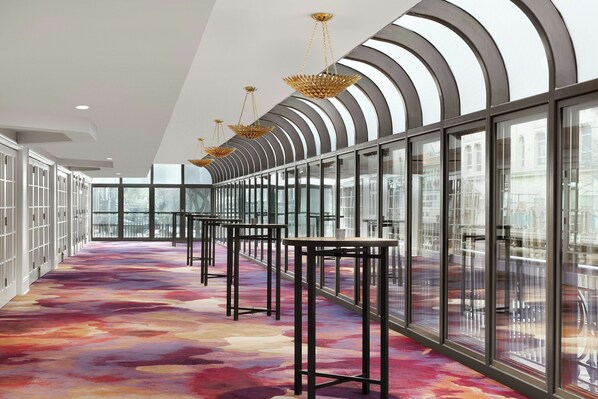 Meeting facility