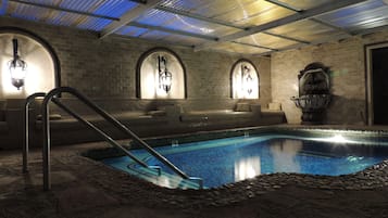Tina de hidromasaje interior