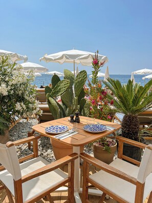 Plage privée à proximité