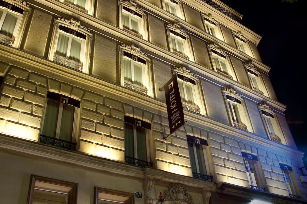 Hotel Marceau Champs Elysees