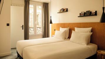 Desk, free WiFi, bed sheets
