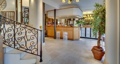 Grand Hotel des Gobelins