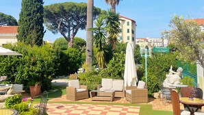 Exterior - Hôtel Le Pré Catelan (Antibes)