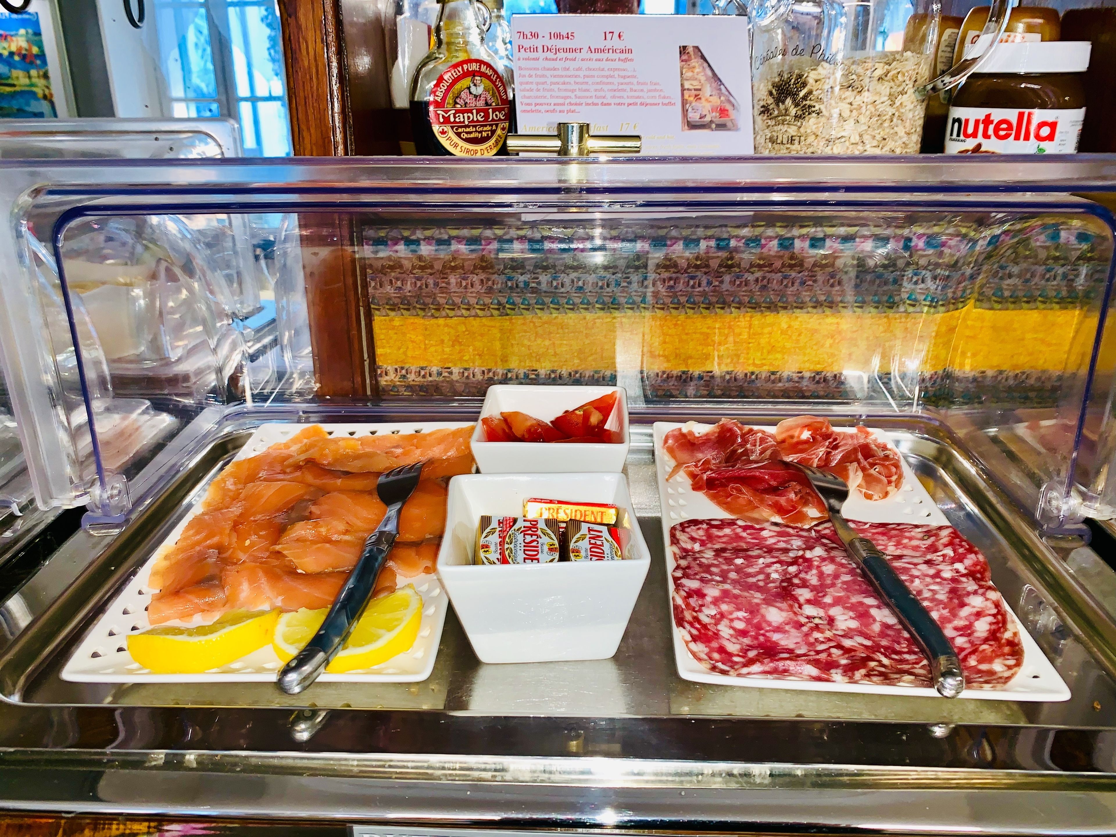 daily buffet breakfast (eur 16 per person)