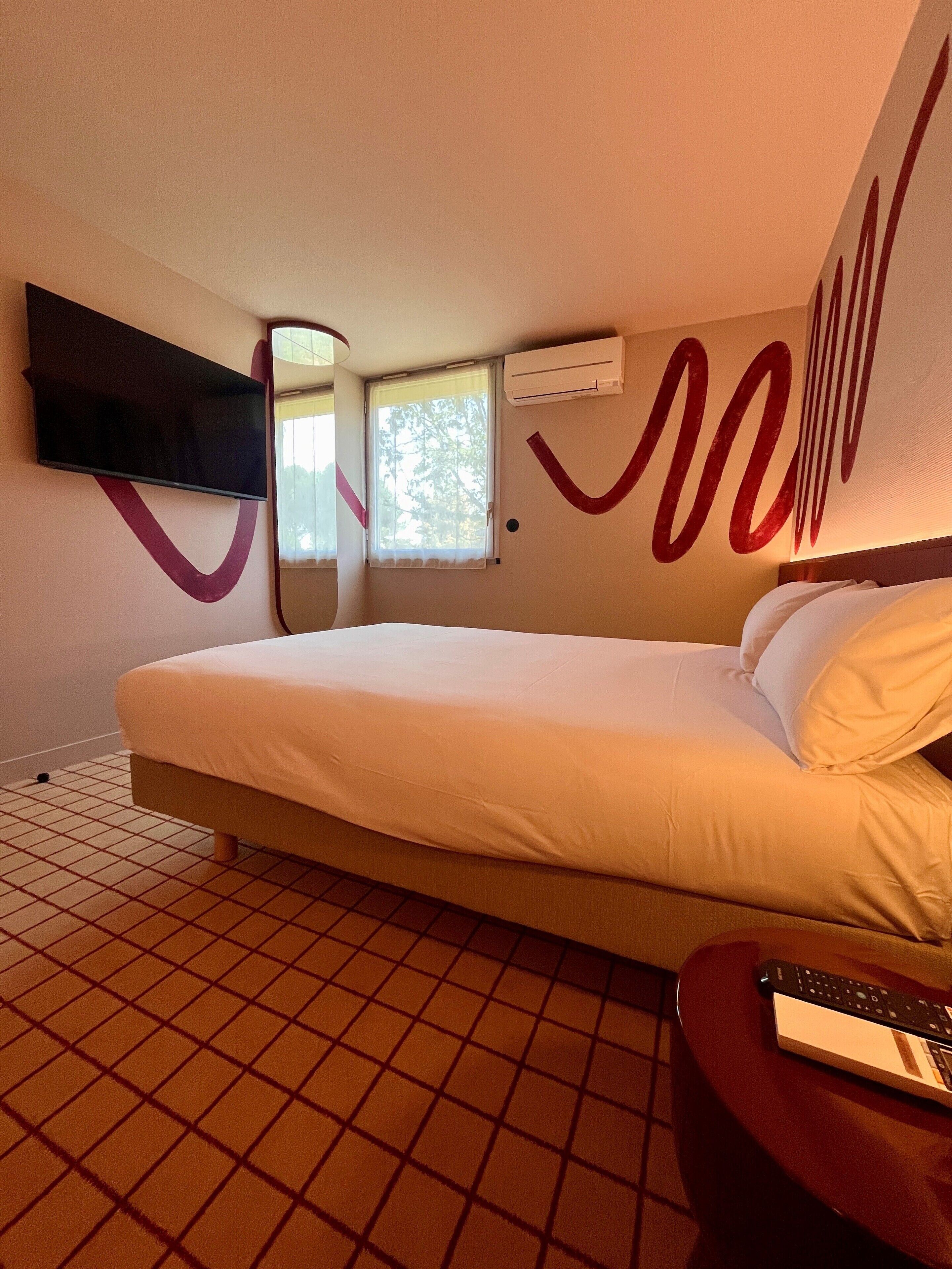 Foto - The Originals City, Hôtel du Phare, Bordeaux Mérignac