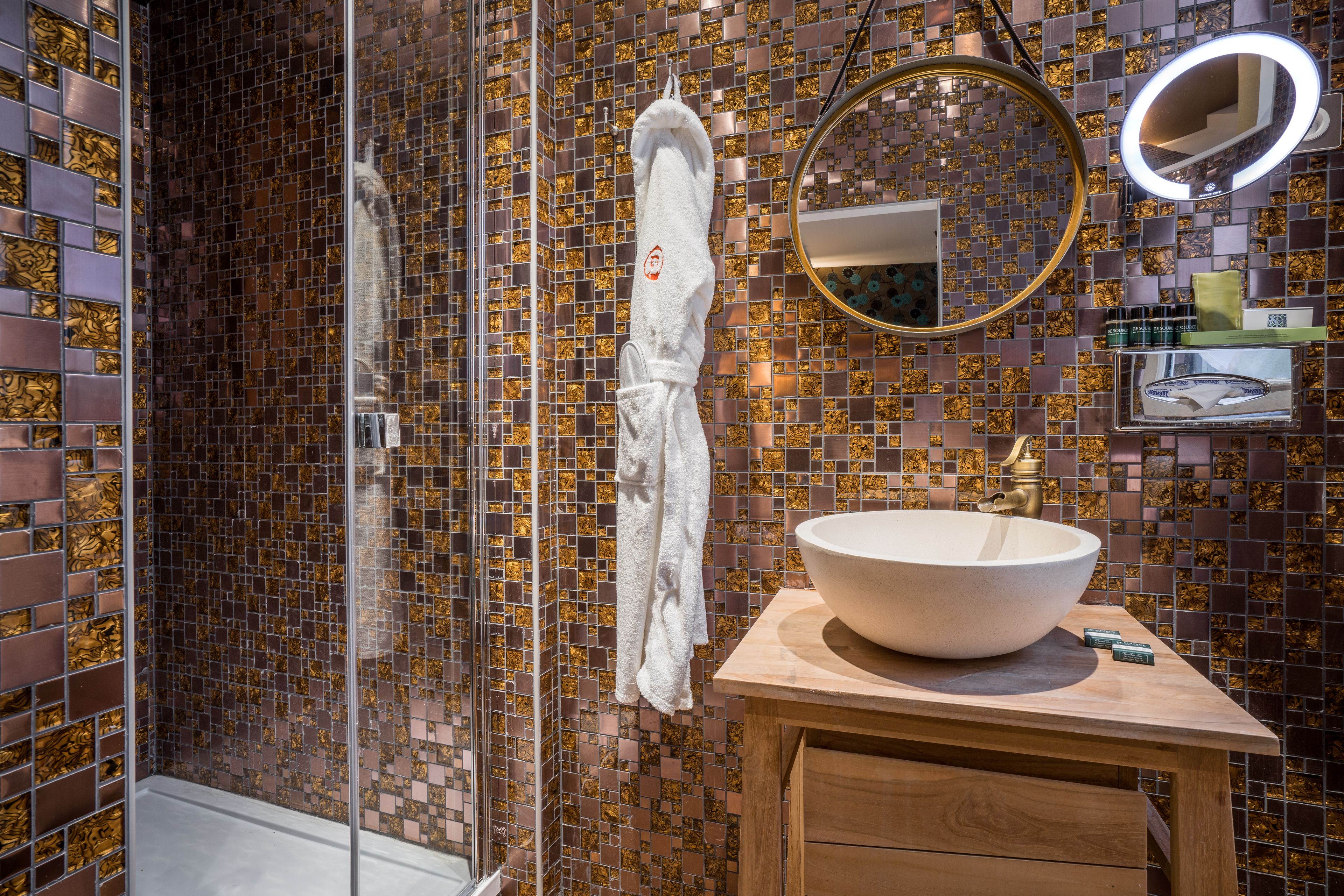 shower, free toiletries, hair dryer, bathrobes