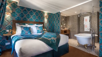 Ropa de cama de alta calidad y camas con pillow-top
