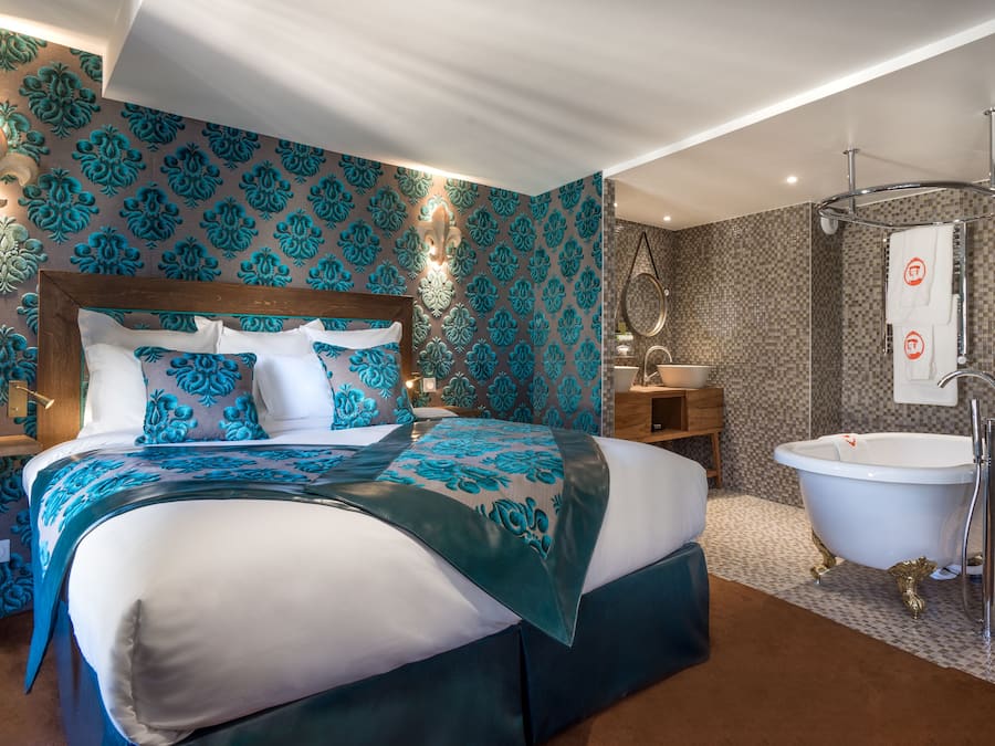 Premium bedding, pillowtop beds, in-room safe, individually decorated