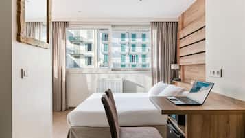 Minibar, in-room safe, desk, blackout curtains