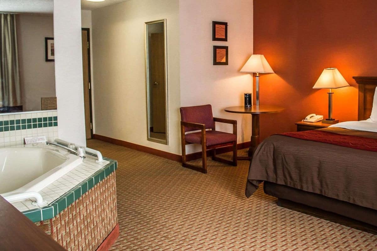 Room, 1 King Bed, Accessible, Non Smoking | In-room safe, desk, iron/ironing board, rollaway beds