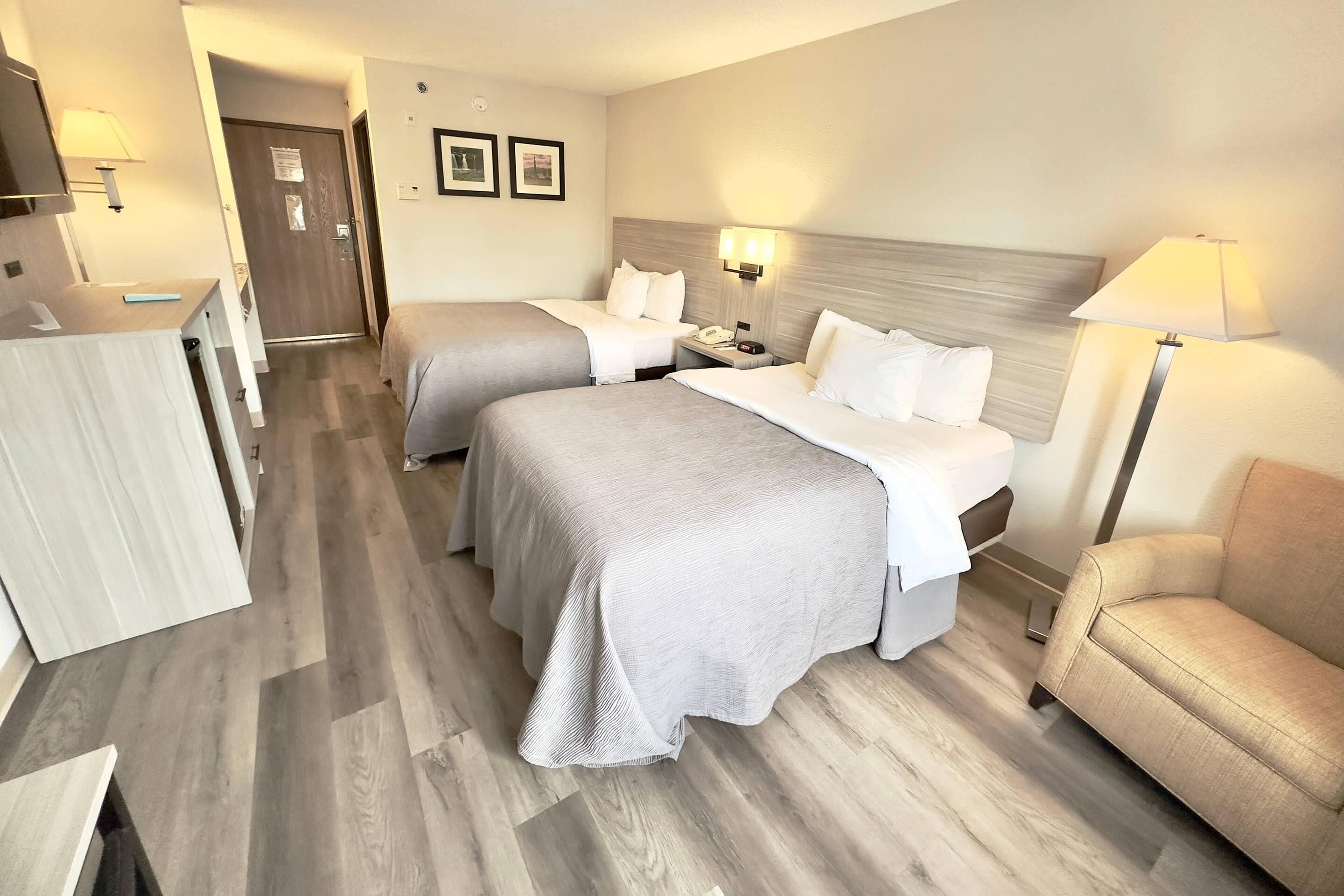 In-room safe, desk, iron/ironing board, rollaway beds