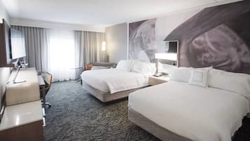 Työpöytä, pimennysverhot, silitysrauta/-lauta, ilmainen Wi-Fi