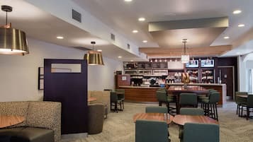 Breakfast and dinner served, American cuisine