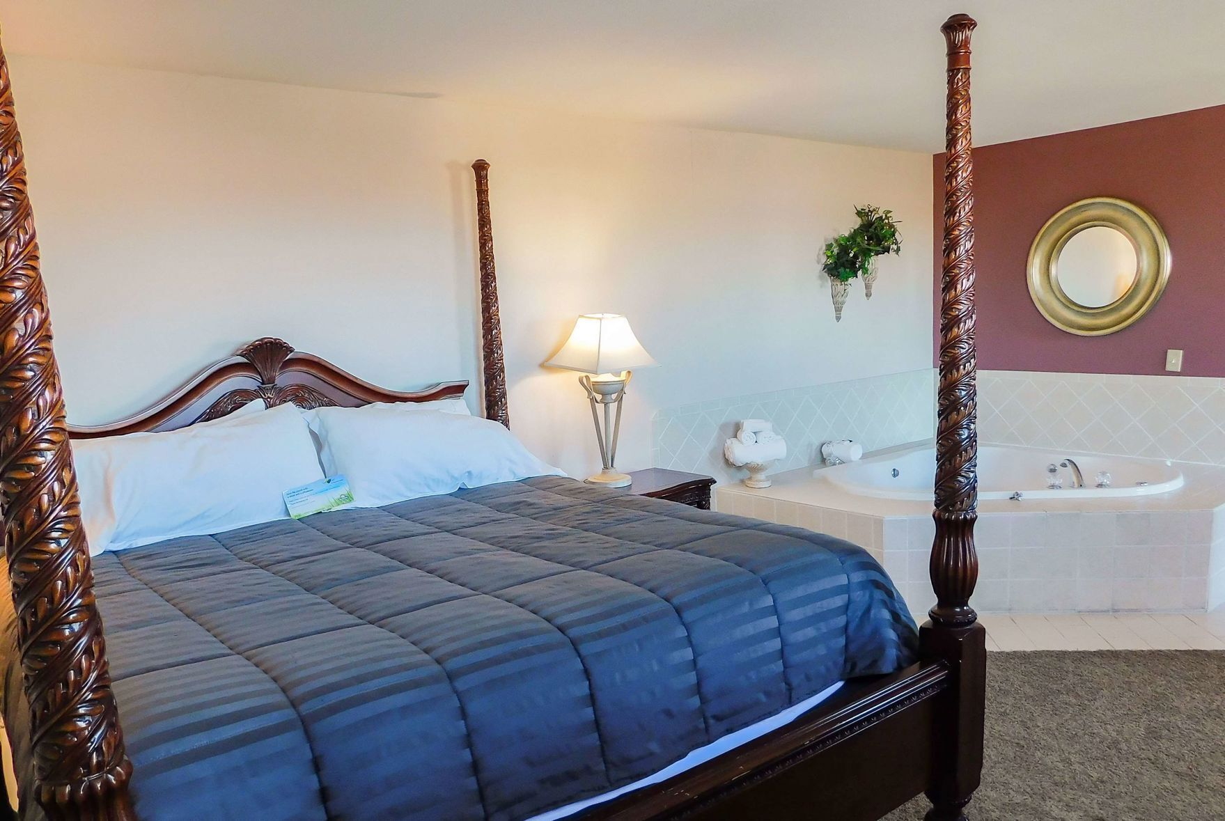 Desk, free WiFi, bed sheets, alarm clocks