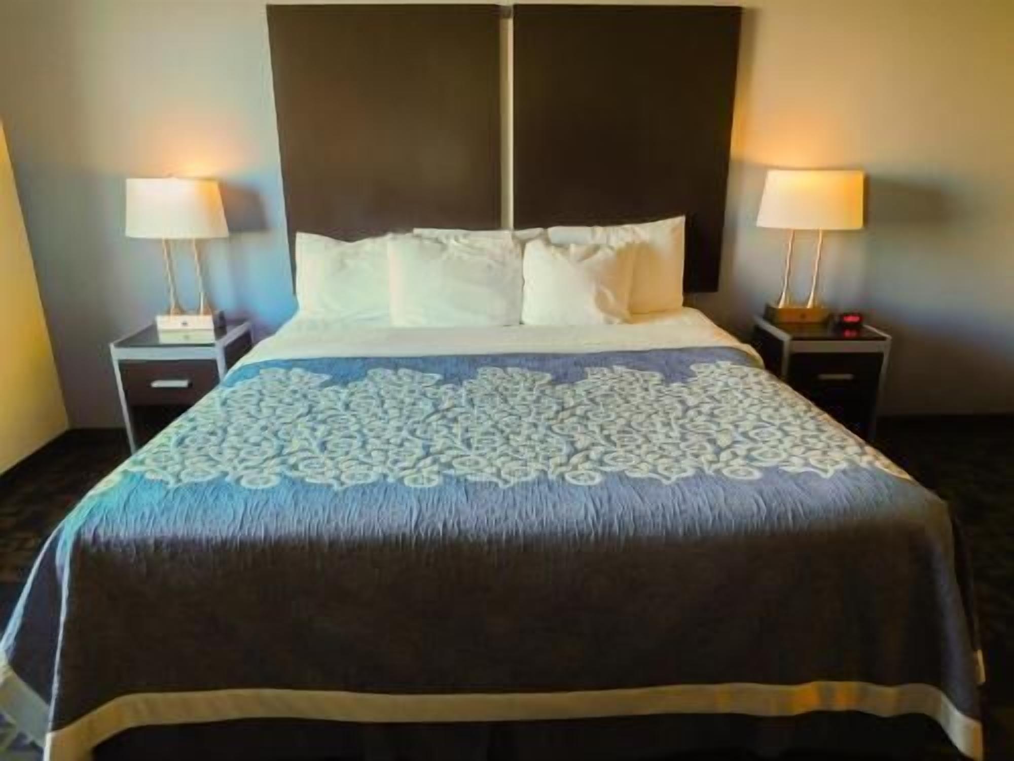 Desk, free WiFi, bed sheets, alarm clocks