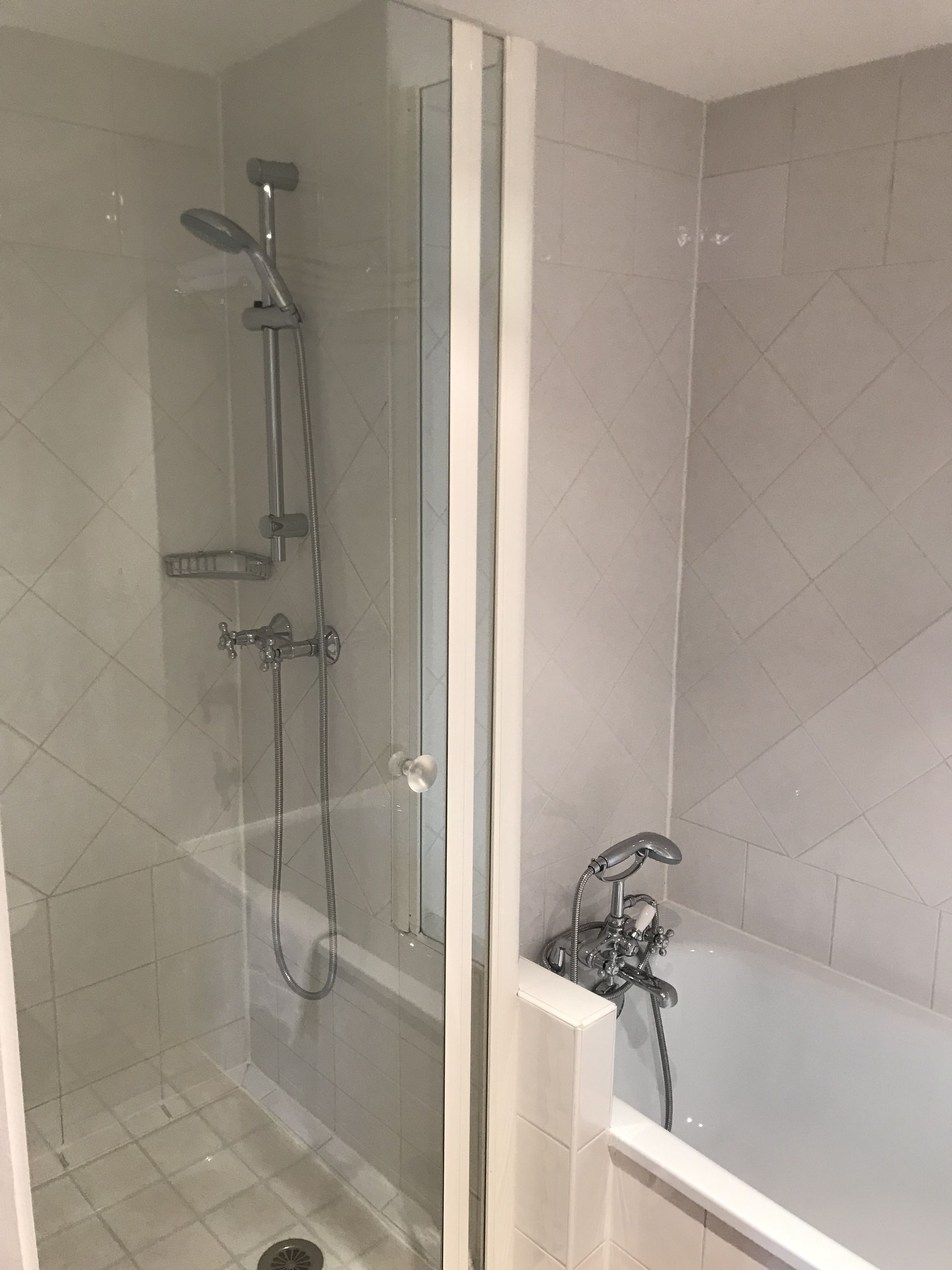 premium bedding, pillow-top beds, in-room safe, desk